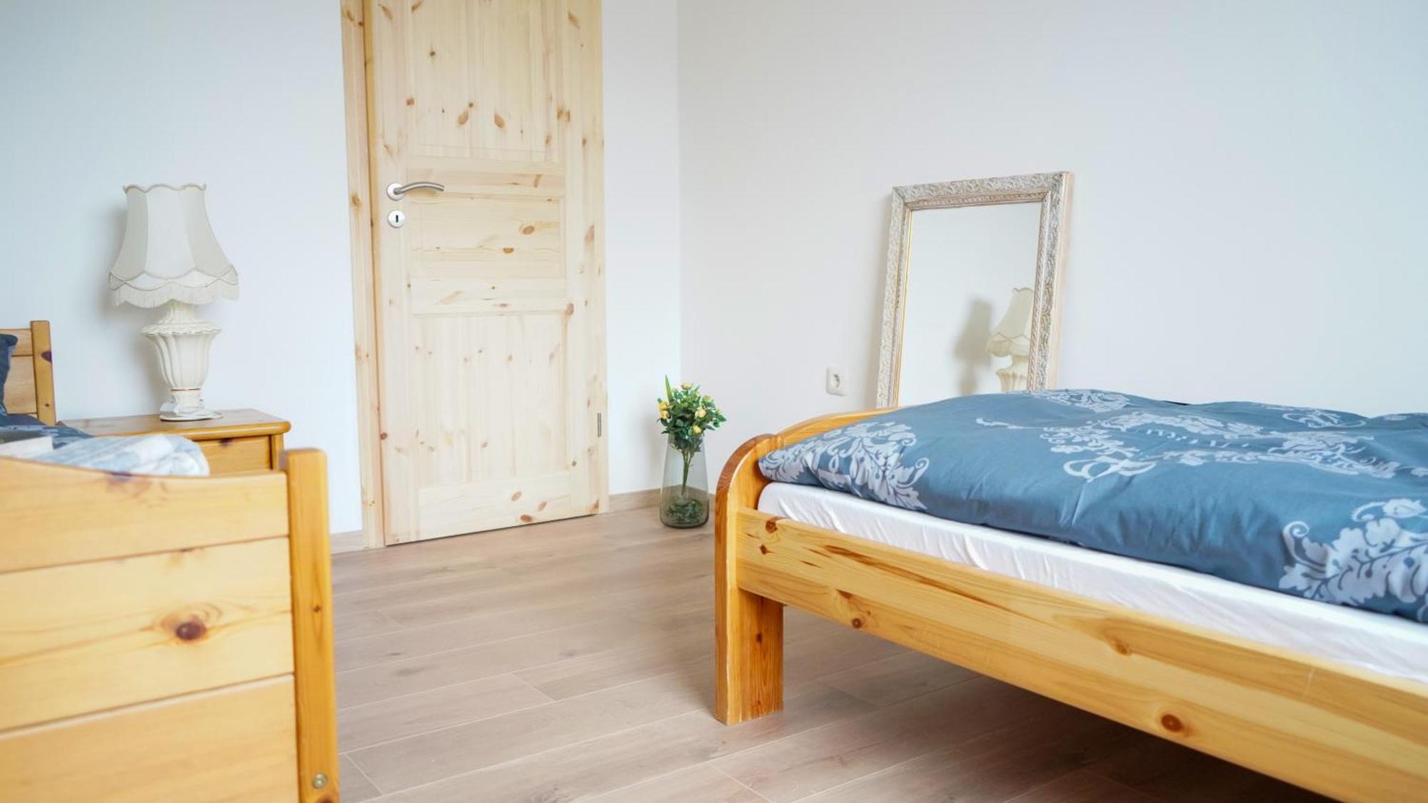 Apartamento Ruhige Lage, Nah Am Klinikum & Einkaufsmoeglichkeiten Oldenburg
